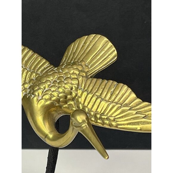 Vintage MCM Brass Flying Bird Crane or Heron On Painted Brass Stand 6.5” Tall - Picture 4 of 14